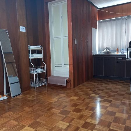 Luck House Guest Huose Apartment Osaka Exterior foto